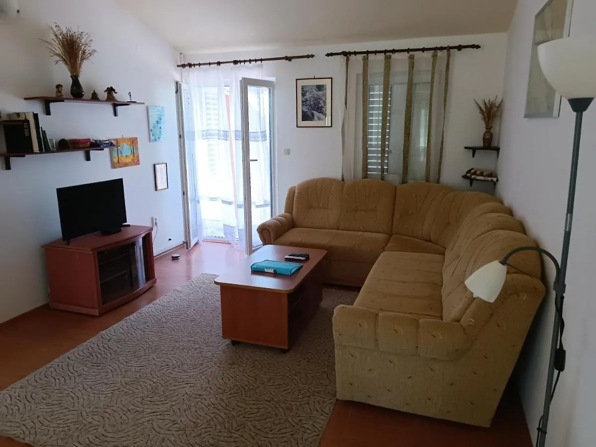 Apartman Utiha Nevidane 0*,  Croatia